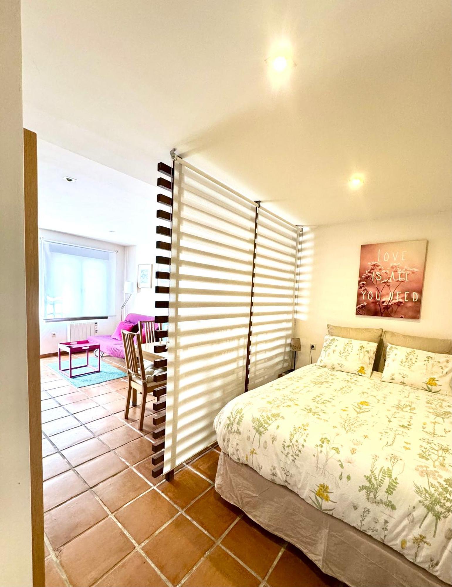 La Casita De La Esquina Apartment Granada Bagian luar foto